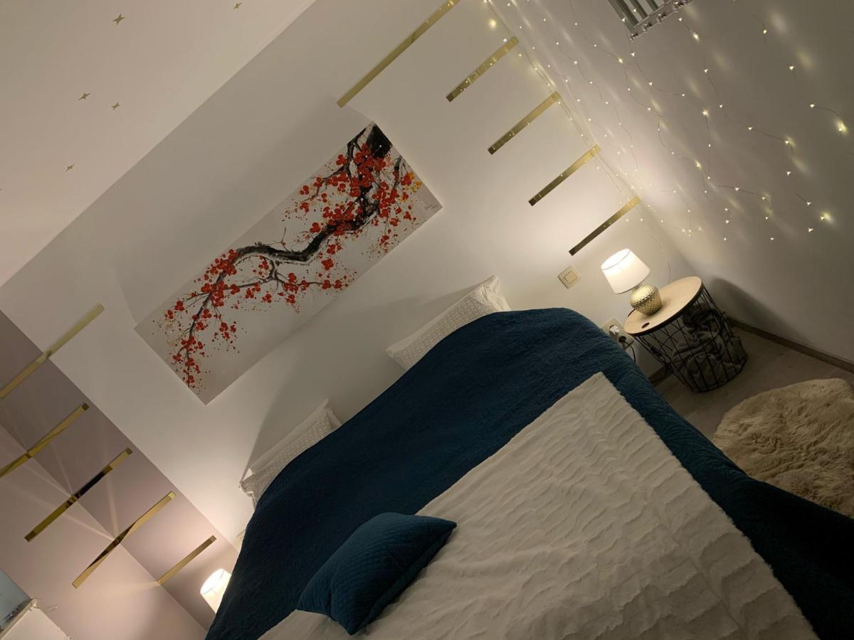 Bed and Breakfast Au Petit Nid Froissart Шіме Екстер'єр фото